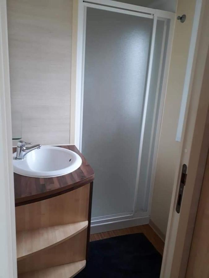 Stacaravan 4Pers In Bredene Met Eigen Tuintje 2449 Luaran gambar